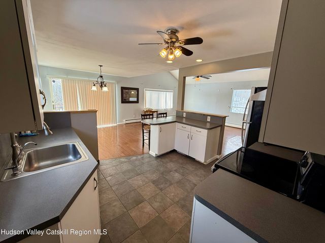 24 Howard Hall Road, Catskill, NY 12414