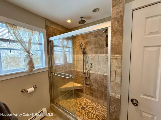 24 Howard Hall Road, Catskill, NY 12414