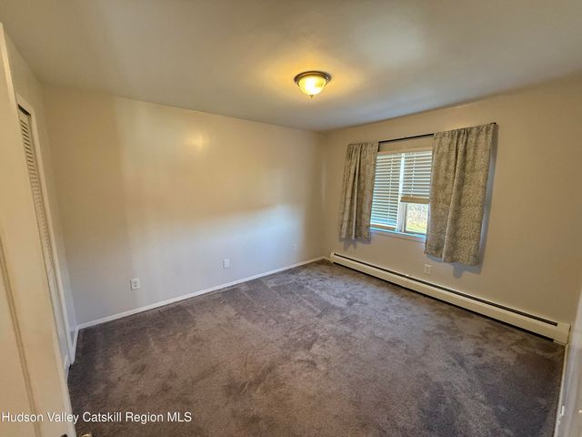 24 Howard Hall Road, Catskill, NY 12414