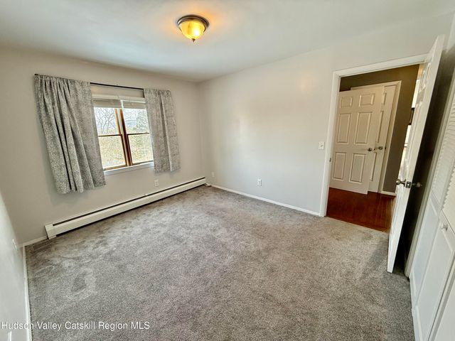 24 Howard Hall Road, Catskill, NY 12414