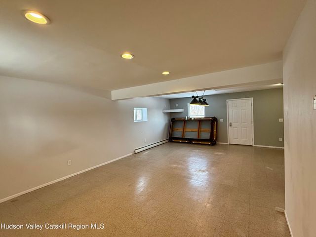 24 Howard Hall Road, Catskill, NY 12414