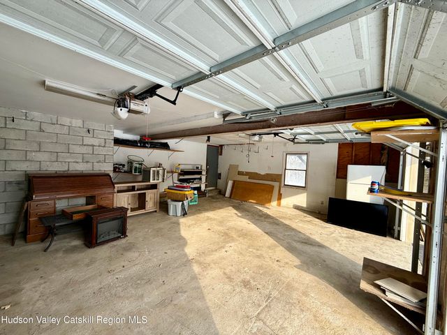 24 Howard Hall Road, Catskill, NY 12414