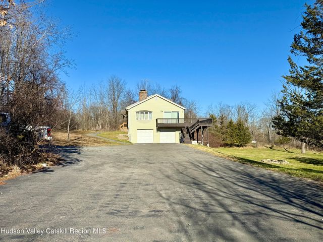 24 Howard Hall Road, Catskill, NY 12414