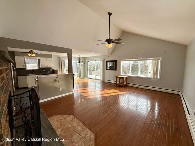 24 Howard Hall Road, Catskill, NY 12414