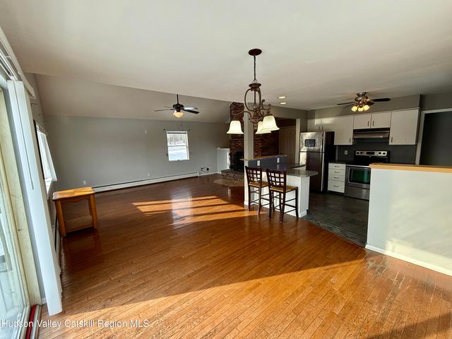 24 Howard Hall Road, Catskill, NY 12414