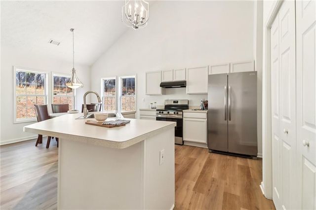 9126 Comstock Court, Covington, GA 30014