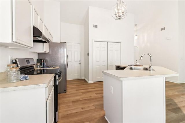 9126 Comstock Court, Covington, GA 30014