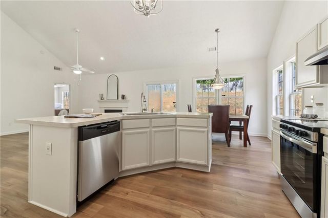 9126 Comstock Court, Covington, GA 30014