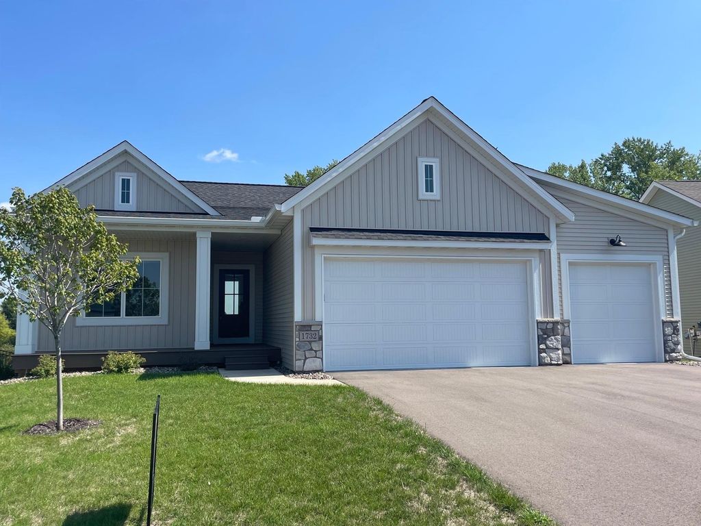 1732 Spruce Street, Farmington, MN 55024