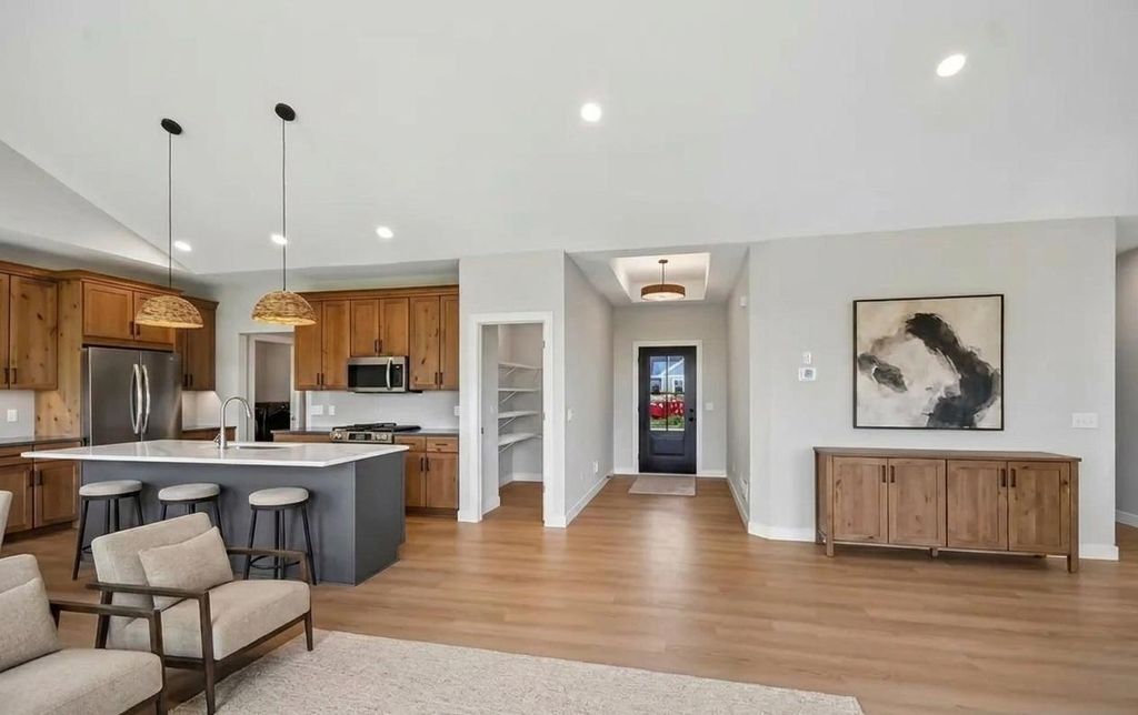 1732 Spruce Street, Farmington, MN 55024 — photo 4
