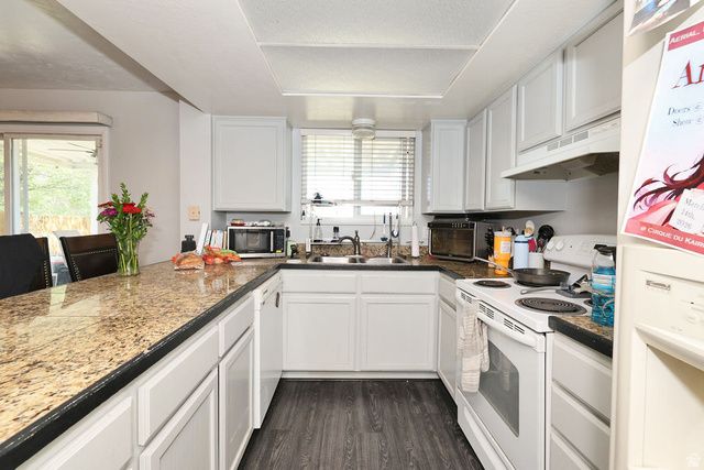 968 W SUNBERRY DR, Murray, UT 84123