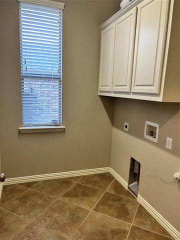902 Panther Lane, Allen, TX 75013