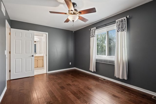 1008 Beachland Boulevard, Waterford, MI 48328