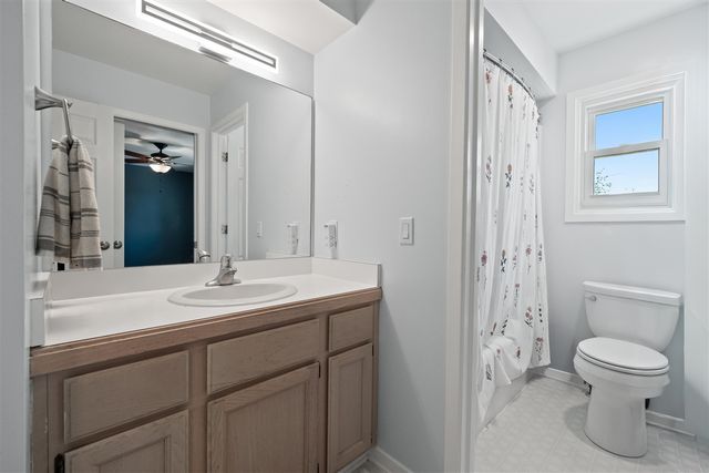 1008 Beachland Boulevard, Waterford, MI 48328