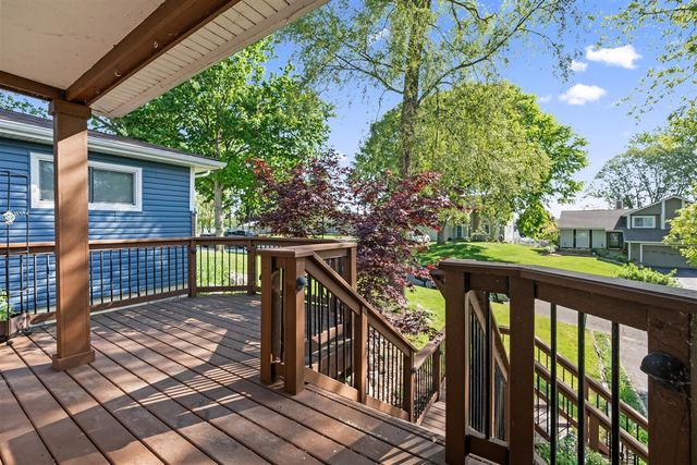 1008 Beachland Boulevard, Waterford, MI 48328