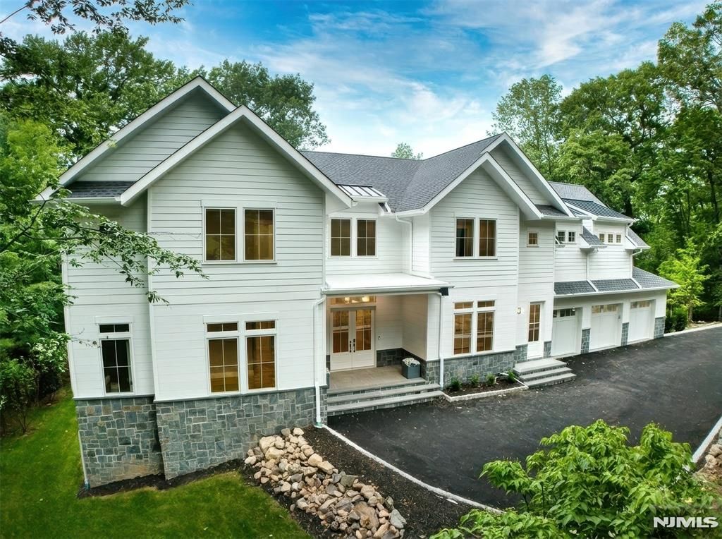 468 Lydecker Street, Englewood, NJ 07631