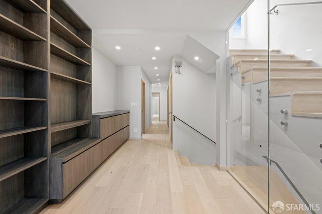 1655 Beach Street, San Francisco, CA 94123
