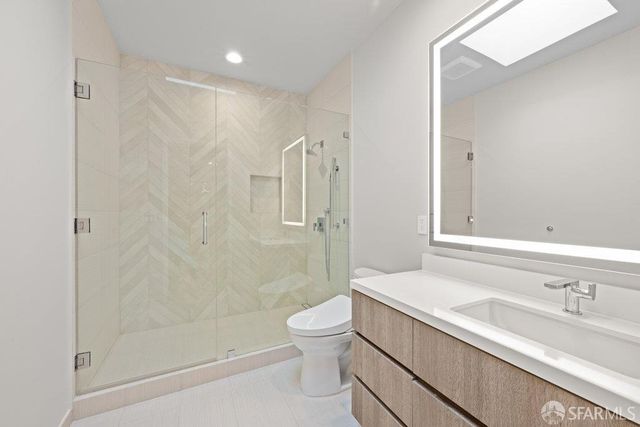 1655 Beach Street, San Francisco, CA 94123