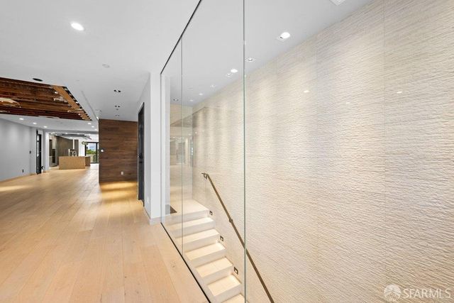1655 Beach Street, San Francisco, CA 94123