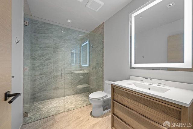 1655 Beach Street, San Francisco, CA 94123