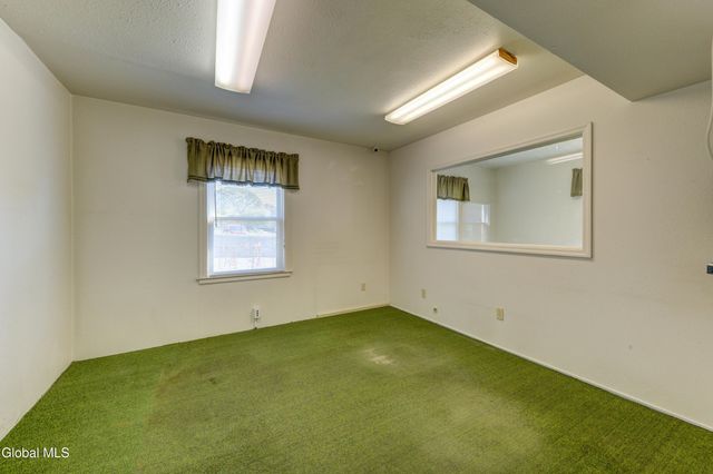 34 Russell Road, Colonie, NY 12205