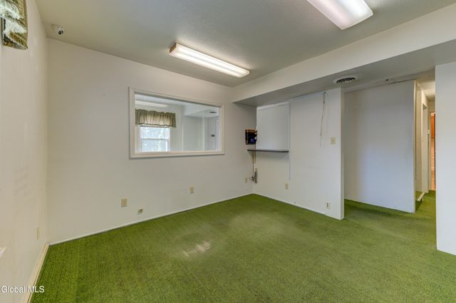 34 Russell Road, Colonie, NY 12205