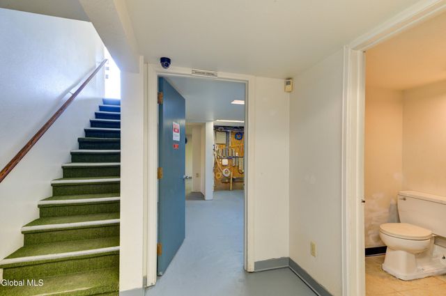 34 Russell Road, Colonie, NY 12205