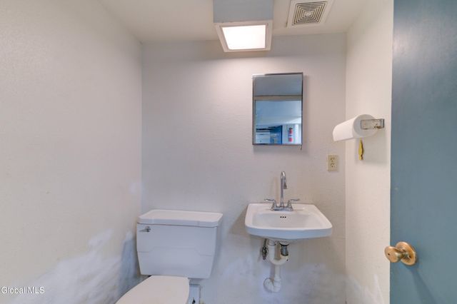 34 Russell Road, Colonie, NY 12205