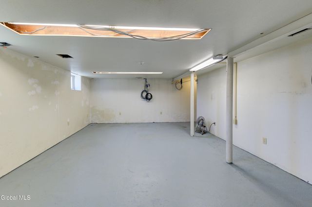 34 Russell Road, Colonie, NY 12205