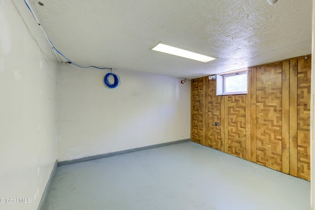 34 Russell Road, Colonie, NY 12205