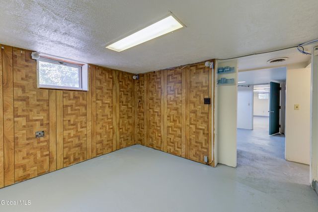 34 Russell Road, Colonie, NY 12205