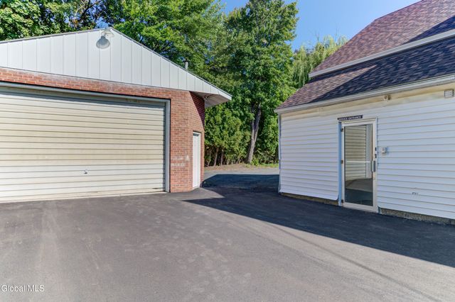 34 Russell Road, Colonie, NY 12205