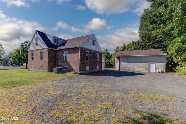 34 Russell Road, Colonie, NY 12205