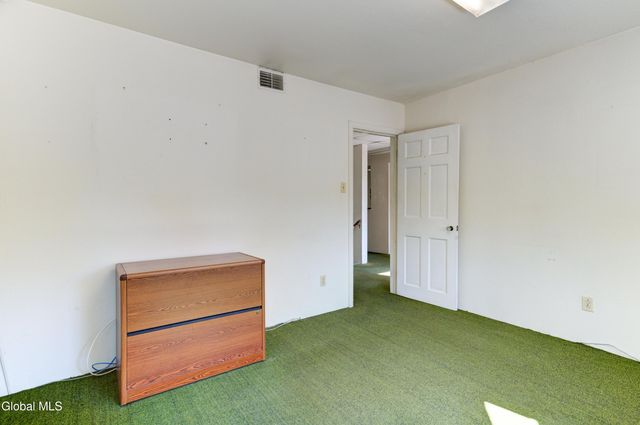 34 Russell Road, Colonie, NY 12205