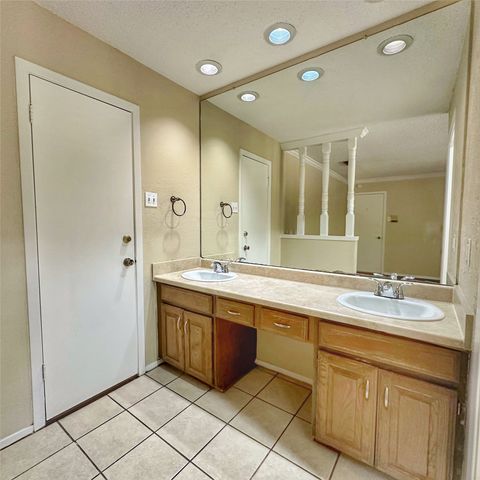 205 Glenwood Drive, Coppell, TX 75019