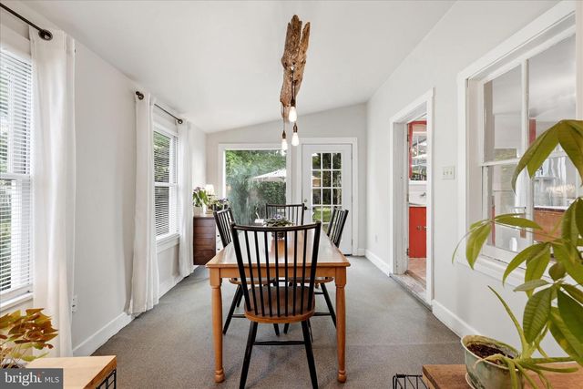 11 W GERMAIN ST, Winchester, VA 22601
