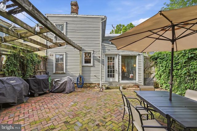 11 W GERMAIN ST, Winchester, VA 22601