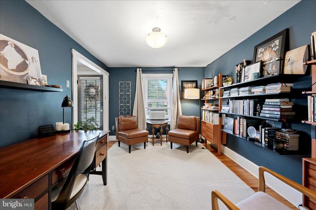 11 W GERMAIN ST, Winchester, VA 22601