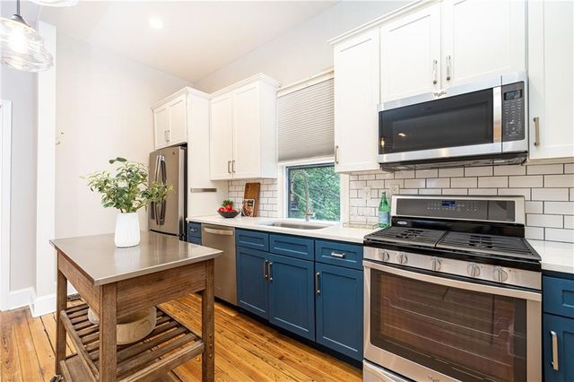 182 Estoria Street SE, Atlanta, GA 30316