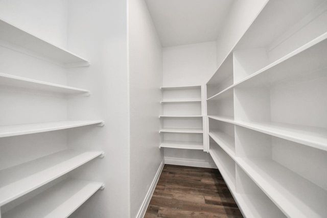 28907 Ridge Valley Court, Fulshear, TX 77441