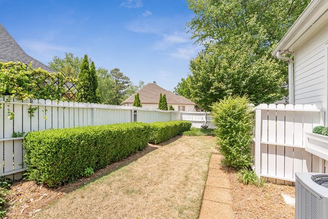 1910 Fairfield Drive, Dalton, GA 30720