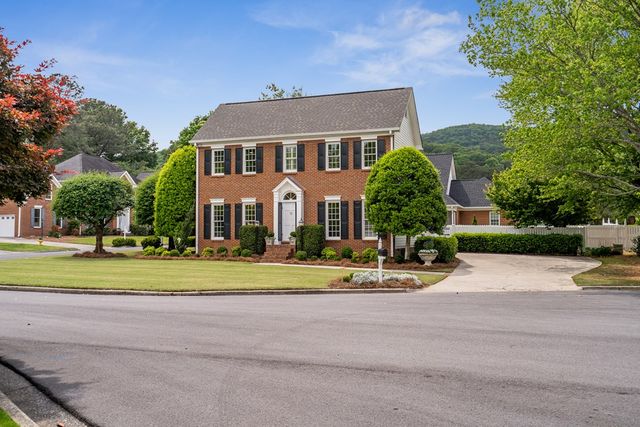 1910 Fairfield Drive, Dalton, GA 30720