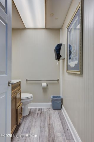 2109 Crums Ln, Louisville, KY 40216