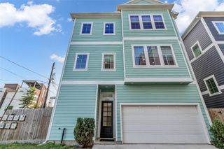 204 Burr Street G, Houston, TX 77011