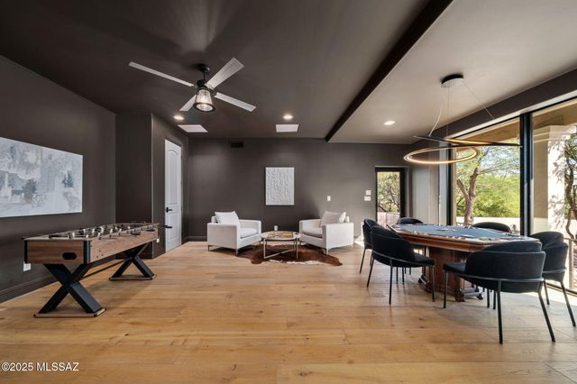 7370 N Catalina Ridge Drive, Tucson, AZ 85718