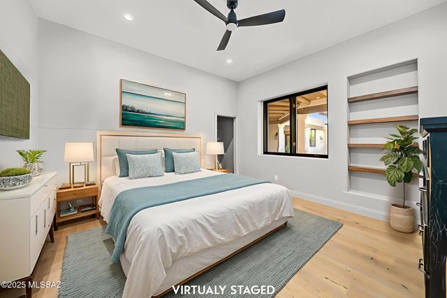 7370 N Catalina Ridge Drive, Tucson, AZ 85718