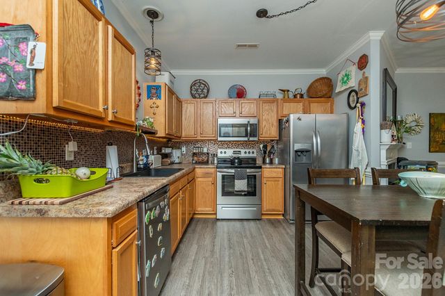 205 Chickadee Drive, Lexington, NC 27292