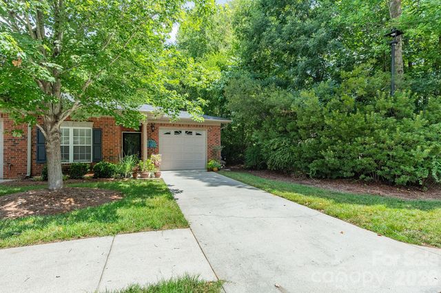205 Chickadee Drive, Lexington, NC 27292