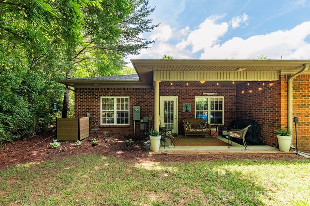 205 Chickadee Drive, Lexington, NC 27292