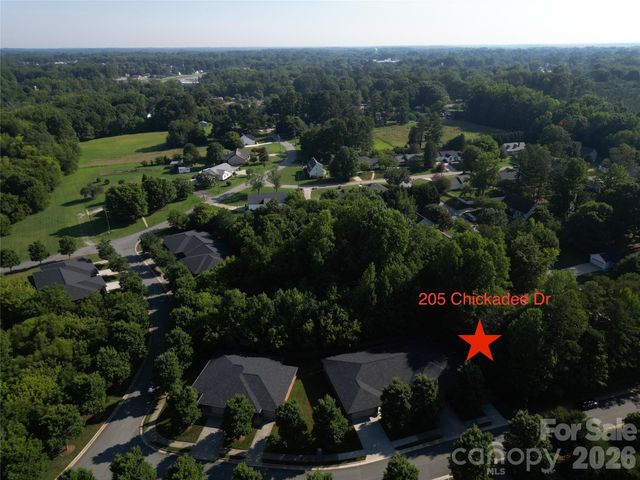 205 Chickadee Drive, Lexington, NC 27292